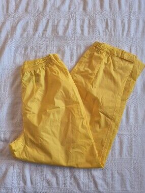 L.L. Bean Discovery Rain pants size 10 boys or girls 100% nylon taped seams EUC